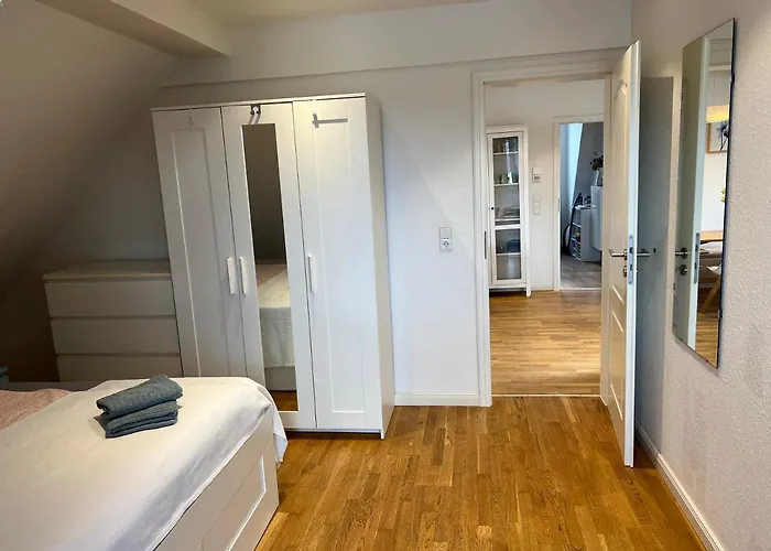 Schoene Altbauwohnung Mit Grosser Dachterrasse Fuer Bis Zu 8 Personen * Lörrach